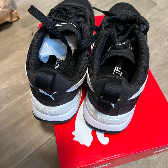 Puma Runners - Picture 5 of 7